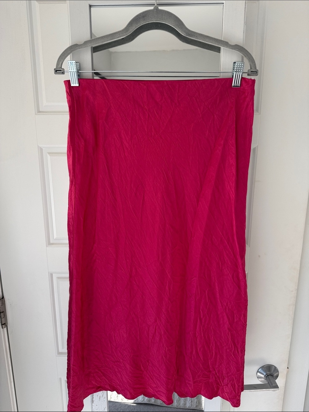 Aritzia Fuchsia Midi Skirt